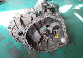 CAJAS DE CAMBIO A6382602200#340 - CAJA CAMBIOS MERCEDES VITO (W638) CDI 2.2 16V 82 CV