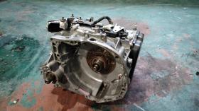 CAJAS DE CAMBIO CAJA 7700600573/ 005 - CAJA CAMBIOS PARA RENAULT REFERENCIA 7700600573 / C002 /005